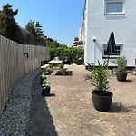 Amsterdam 17, Incl Parking + Garden Apartment Zandvoort