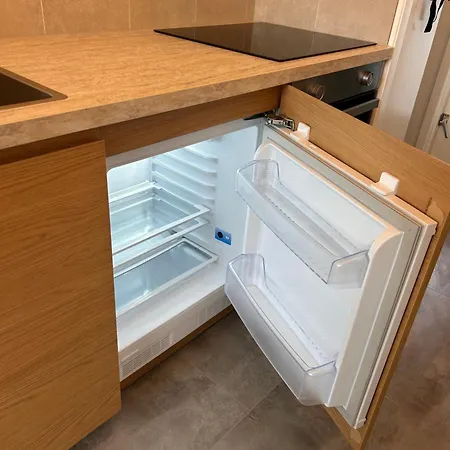 Amsterdam 17, Incl Parking + Garden