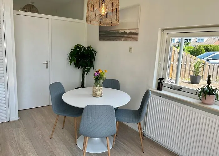 Apartment Amsterdam 17, Incl Parking + Garden *