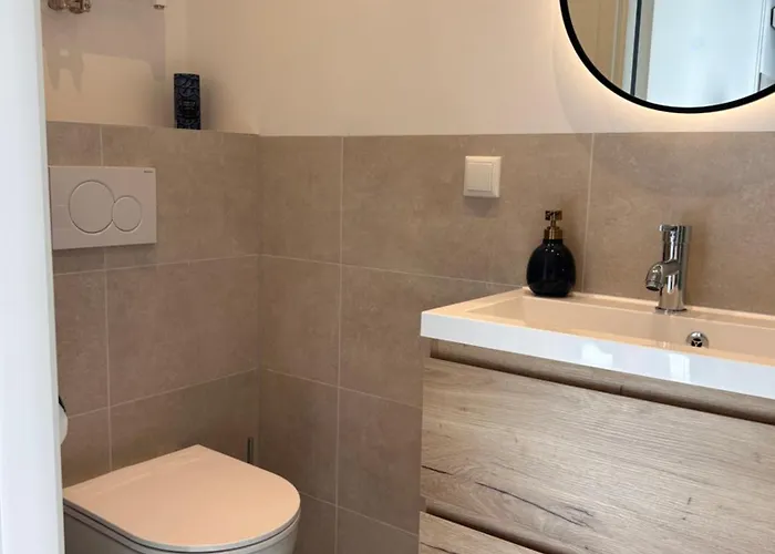 Amsterdam 17, Incl Parking + Garden Zandvoort