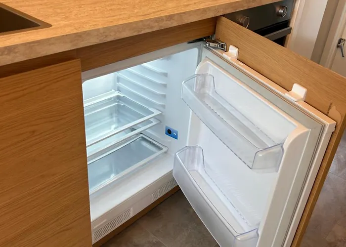 Amsterdam 17, Incl Parking + Garden