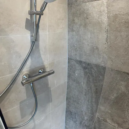 Amsterdam 17, Incl Parking + Garden *