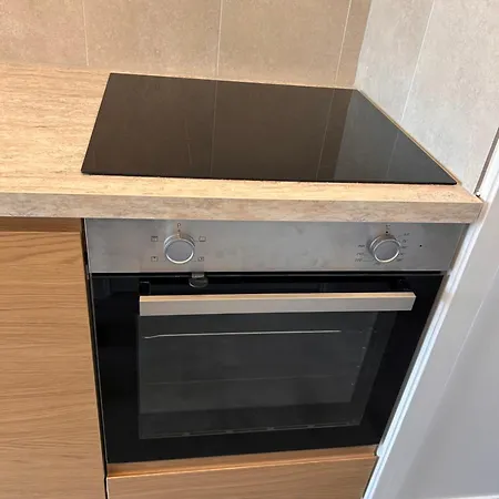 Amsterdam 17, Incl Parking + Garden شقة *